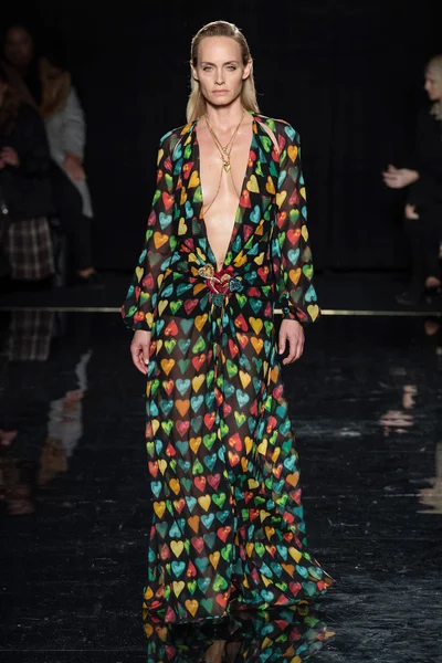 Look 57